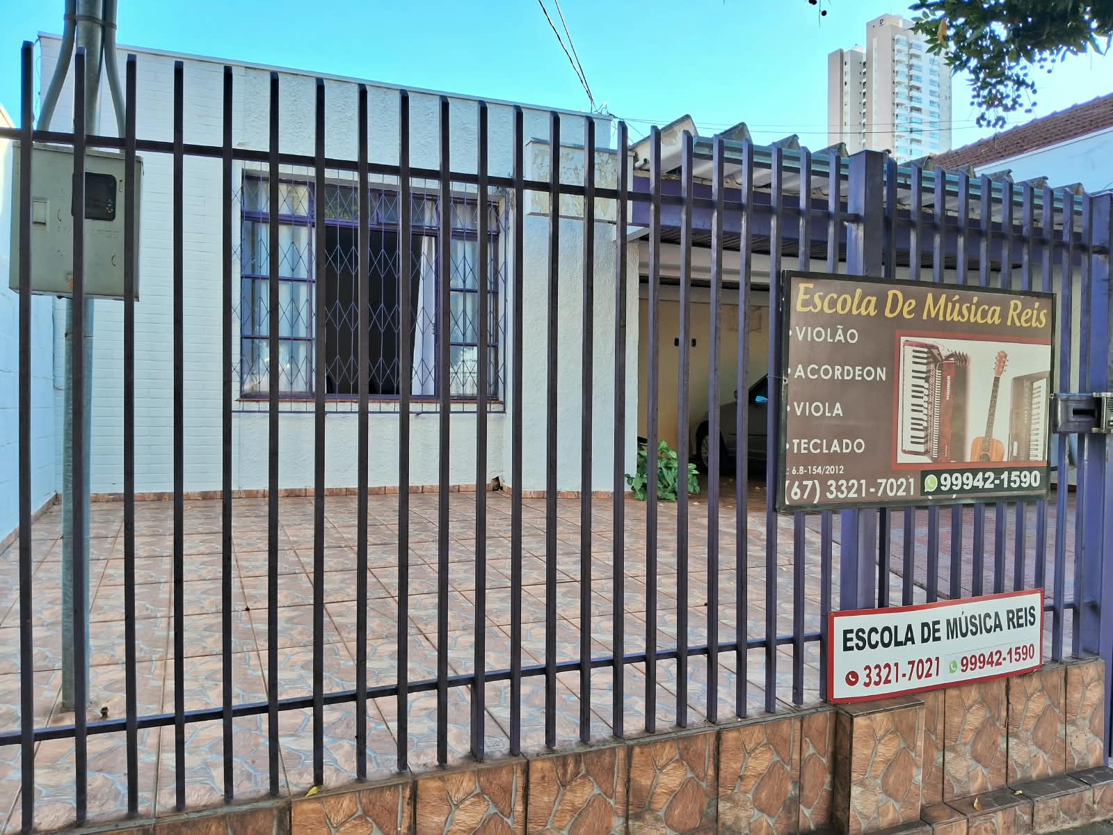 Fachada da Escola de Música Nestor Reis em Campo Grande